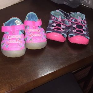 Kids size 3 boat shoes.